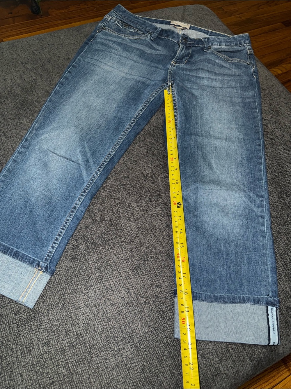Banana Republic Stretch Cuffed Capri Jeans Women’s 28/6 Medium Wash - Picture 4 of 10